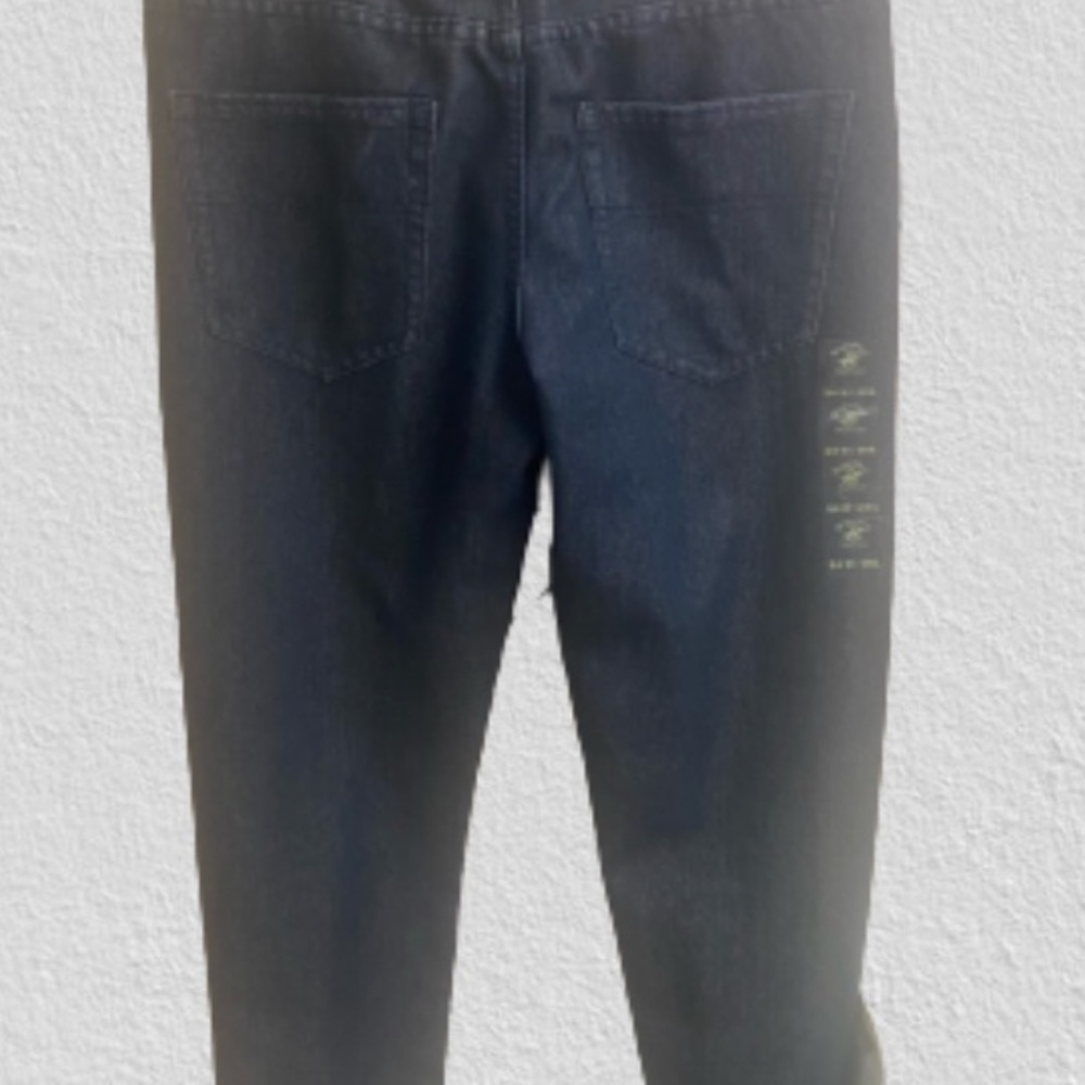 NWT Men’s Beverly Hills Polo Club Relaxed Straight Fit Blue Jeans, 34” x 30” - Picture 2 of 9